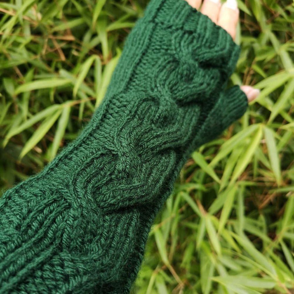 Evergreen HandKnit Fingerless Texting Gloves Mittens Armwarmer Made in C…